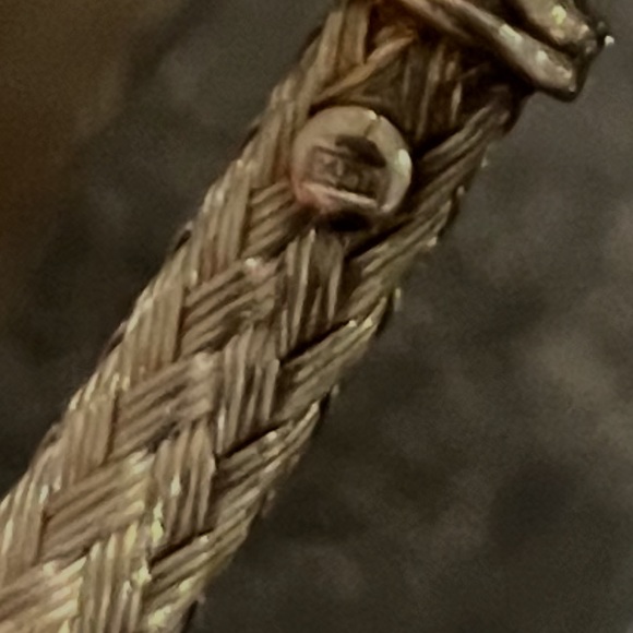 Elegant Sterling Silver and 14k Gold Bracelet - Picture 7 of 9